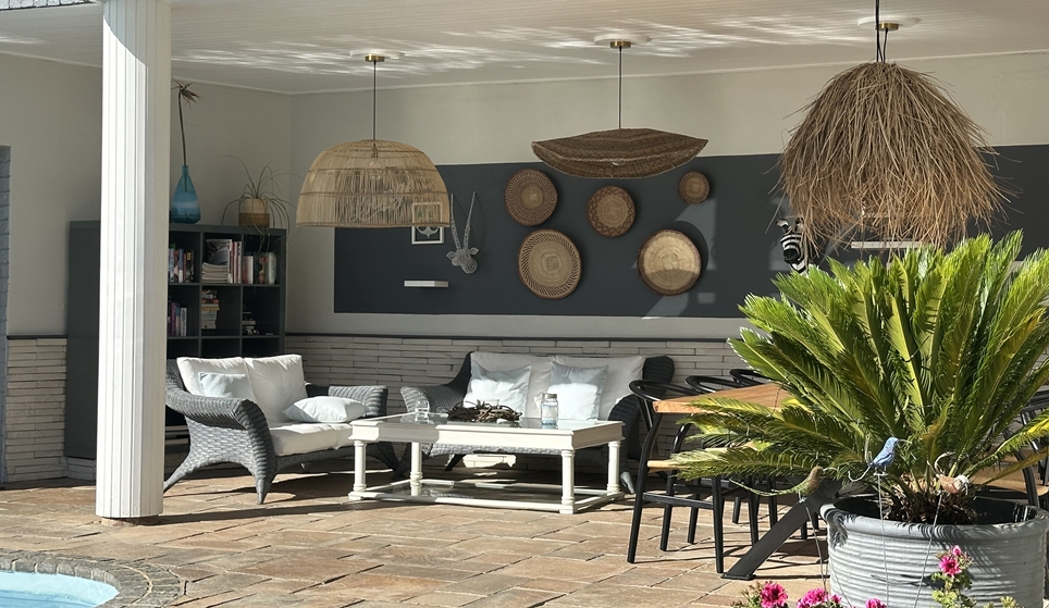 Pool Lounge Pool Lounge